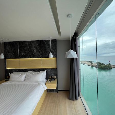Swarn By Hawks Hotels Kamadhoo Bagian luar foto