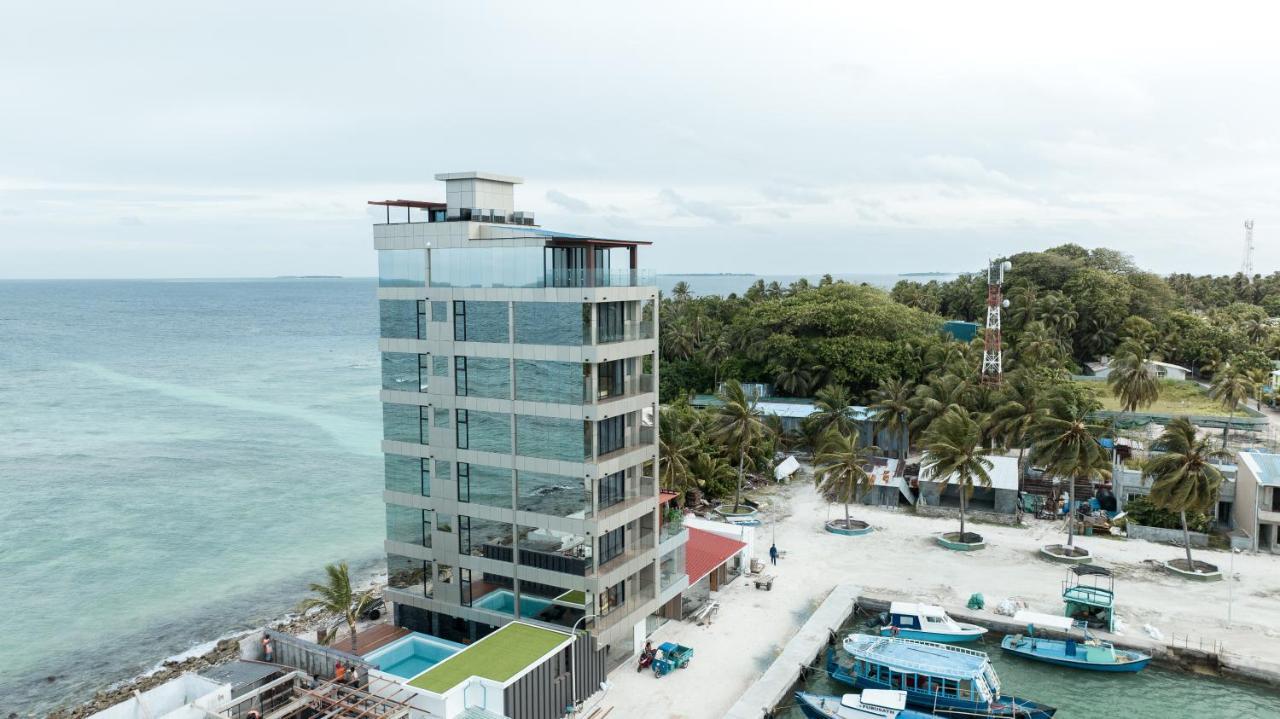 Swarn By Hawks Hotels Kamadhoo Bagian luar foto